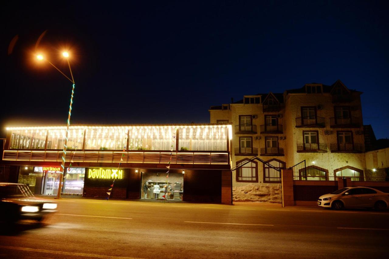 Deyirman Hotel バクー エクステリア 写真