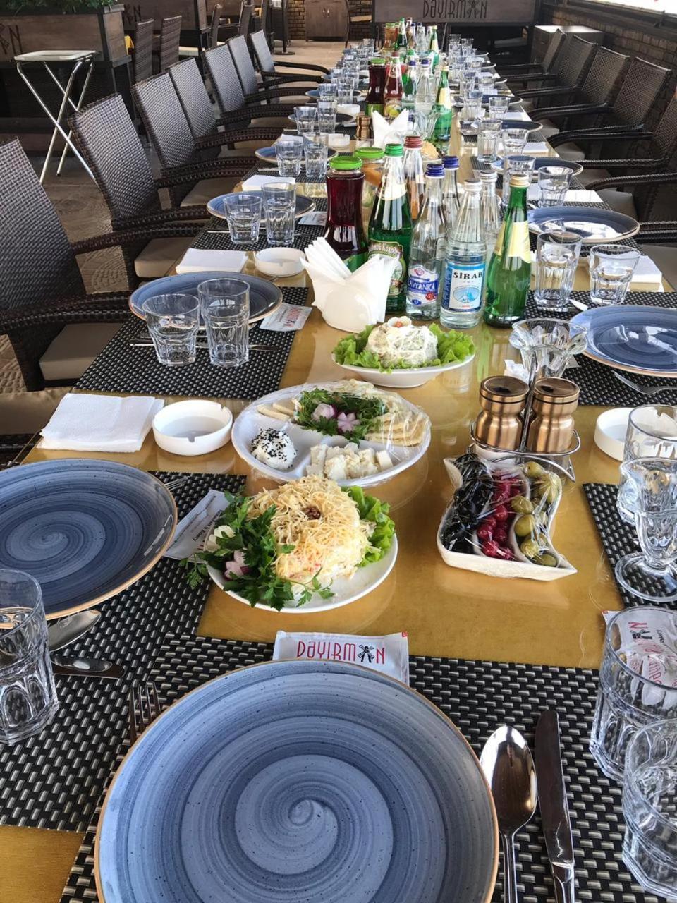 Deyirman Hotel バクー エクステリア 写真