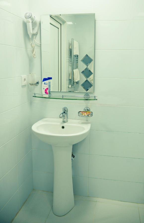 Deyirman Hotel バクー エクステリア 写真